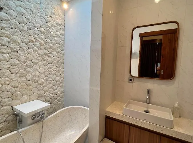 Bali Bird 4* سمينياك
