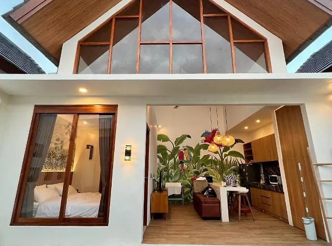 فندق Bali Bird 4*