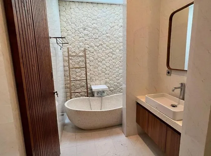 Bali Bird فندق سمينياك