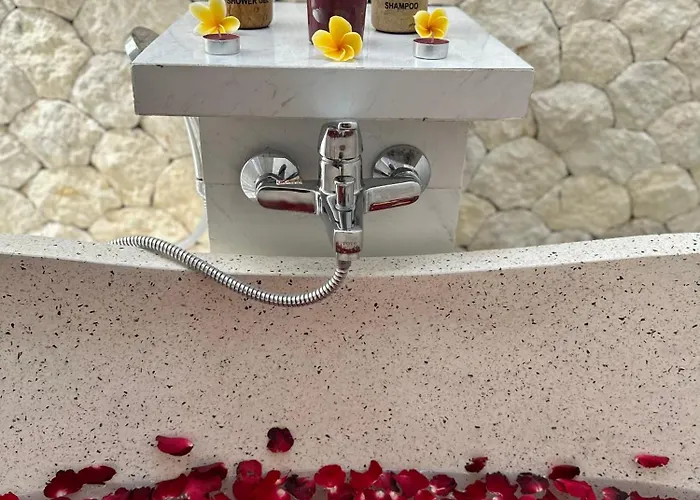 Bali Bird 4* سمينياك